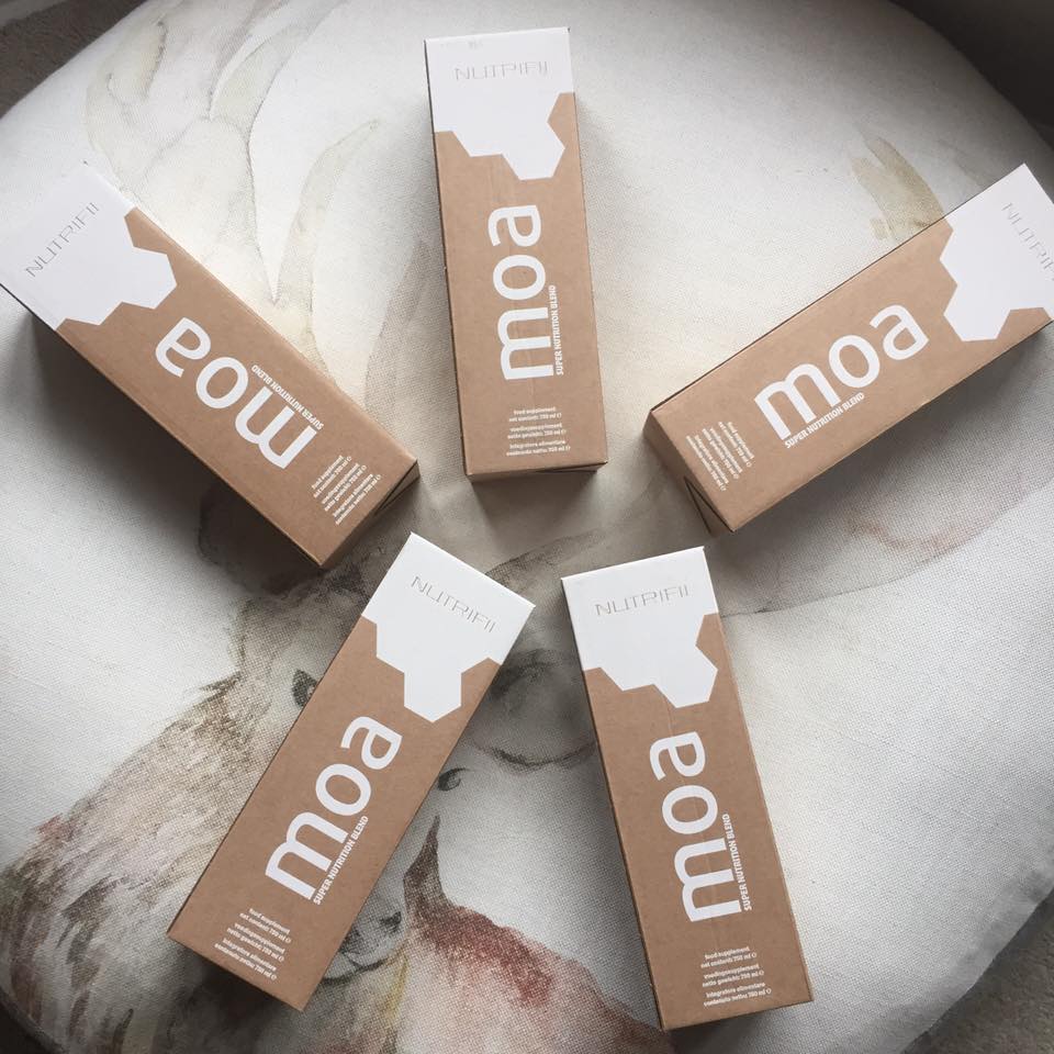 How do the ingredients in MOA help with arthritis? 2 nutrifii-ariix-moa-supplement-drink-review-elle-blonde-luxury-lifestyle-blog