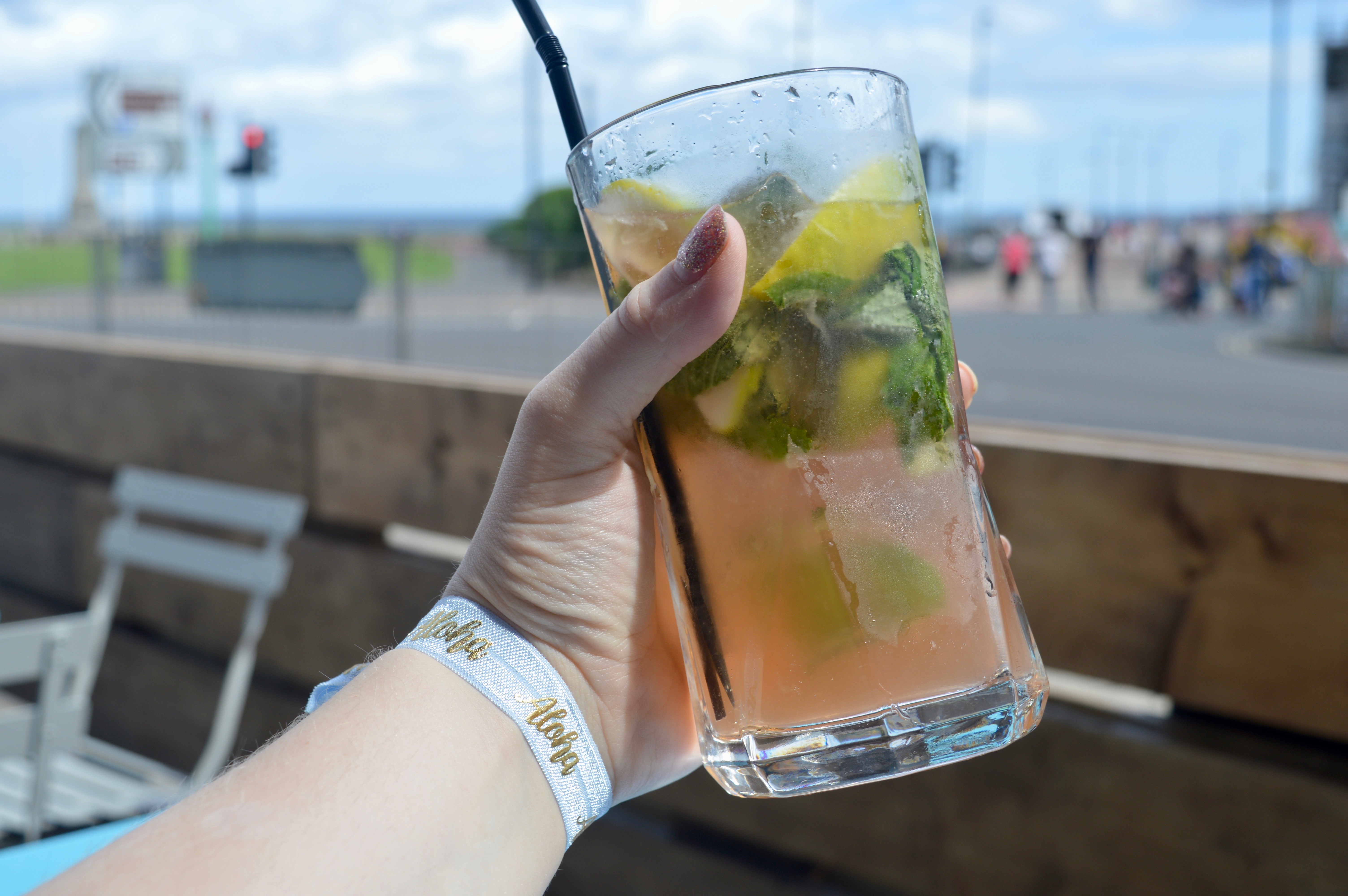 Mojito-Crab-Waltzer-Review-Whitley-Bay-Seaside-Cafe-Elle-Blonde-Luxury-Lifestyle-Destination