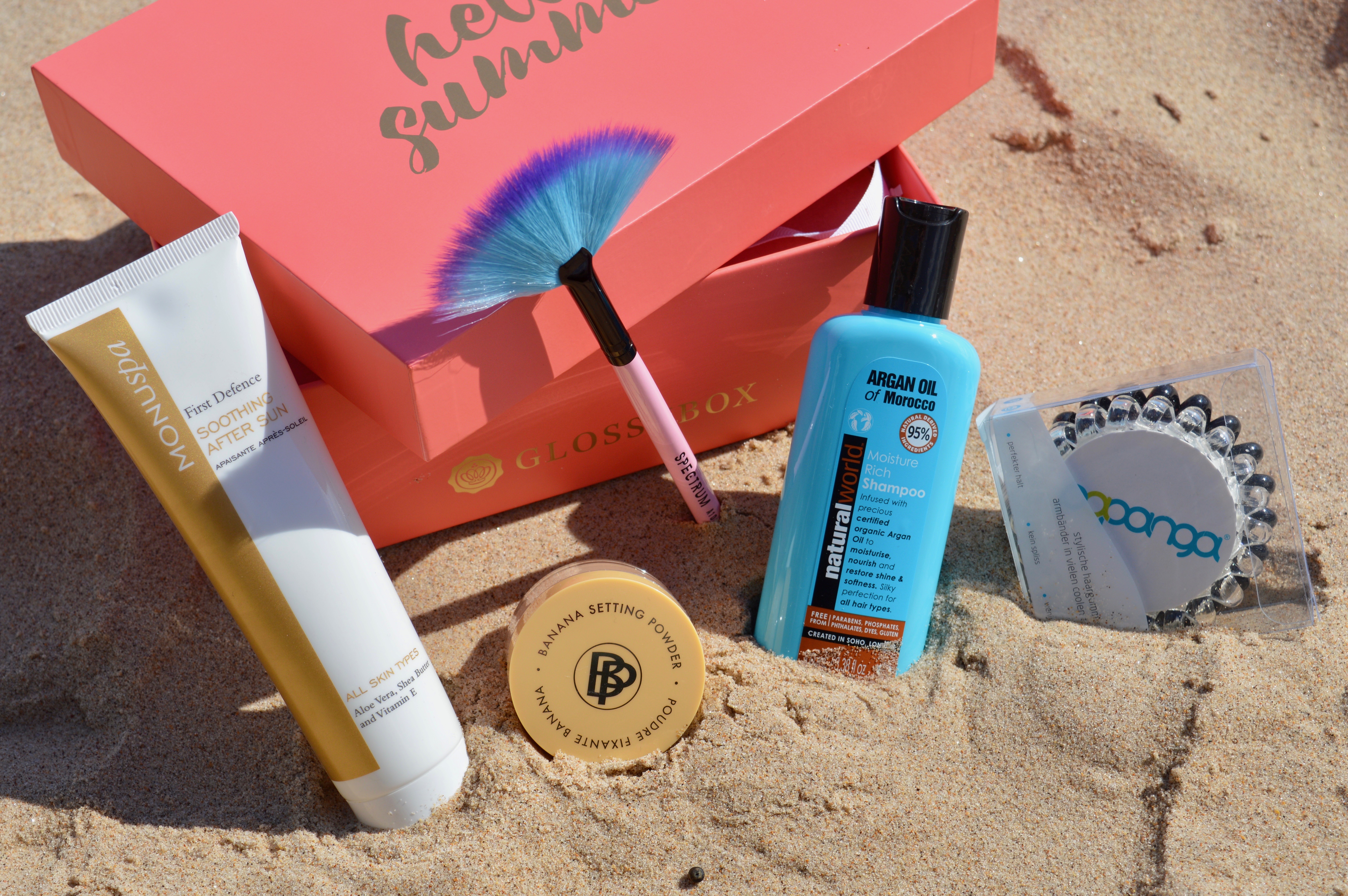 Hello Summer This-Months-Hello-Summer-July-Glossybox-Subscription-Box-Elle-Blonde-Luxury-Lifestyle-Destination