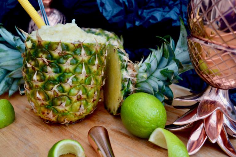 Read more about the article How To Make The Best Non-Alcoholic Frozen Pineapple Daiquiri In 10 Minutes