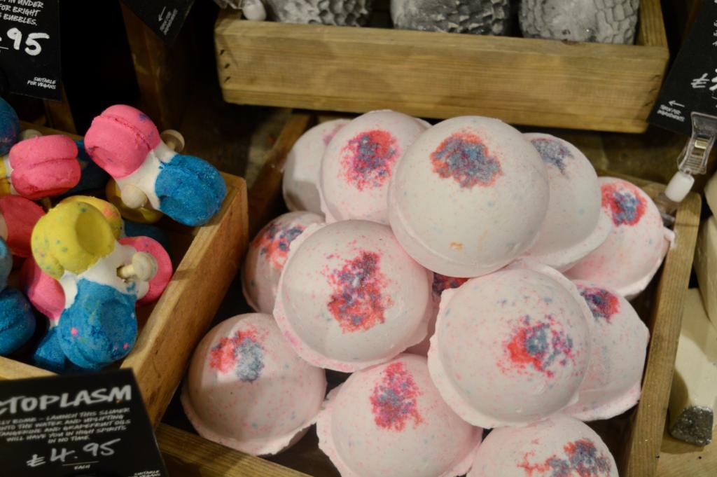How to Find the Best Natural Bath Bombs Online?
