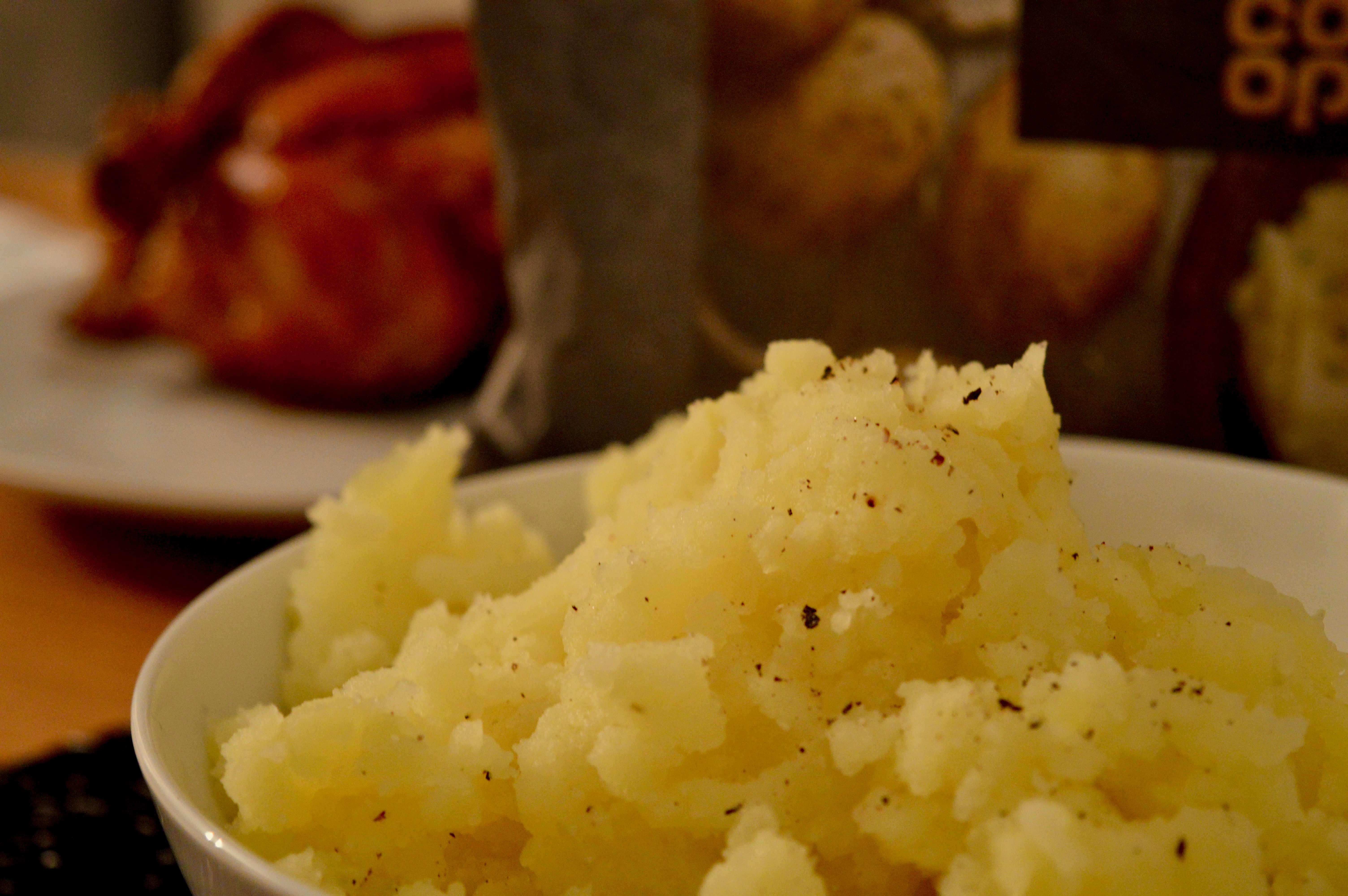 Recipe - delicious mashed potato | Co-op Irresistible Mashing Potatoes | Elle Blonde Luxury Lifestyle Destination Blog