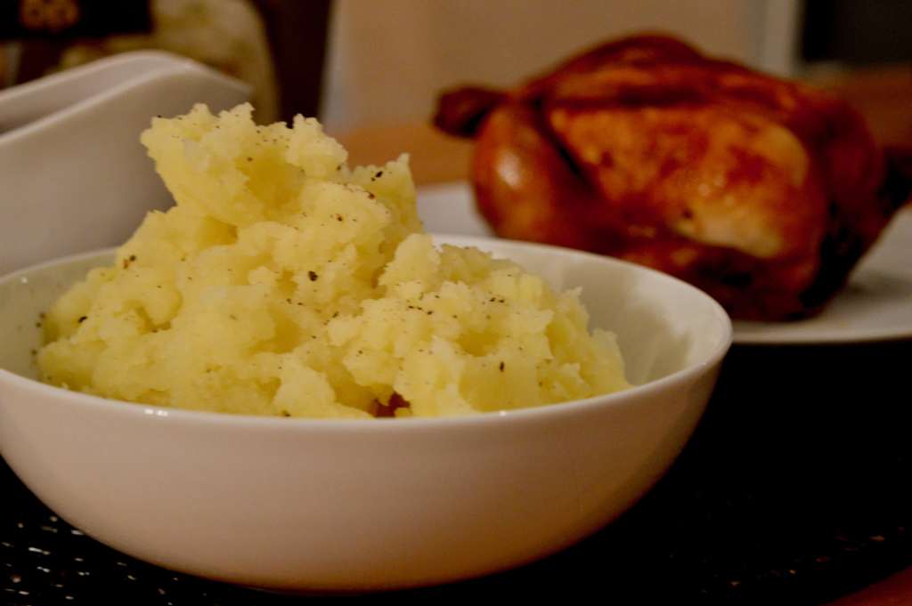 Recipe - delicious mashed potato | Co-op Irresistible Mashing Potatoes | Elle Blonde Luxury Lifestyle Destination Blog