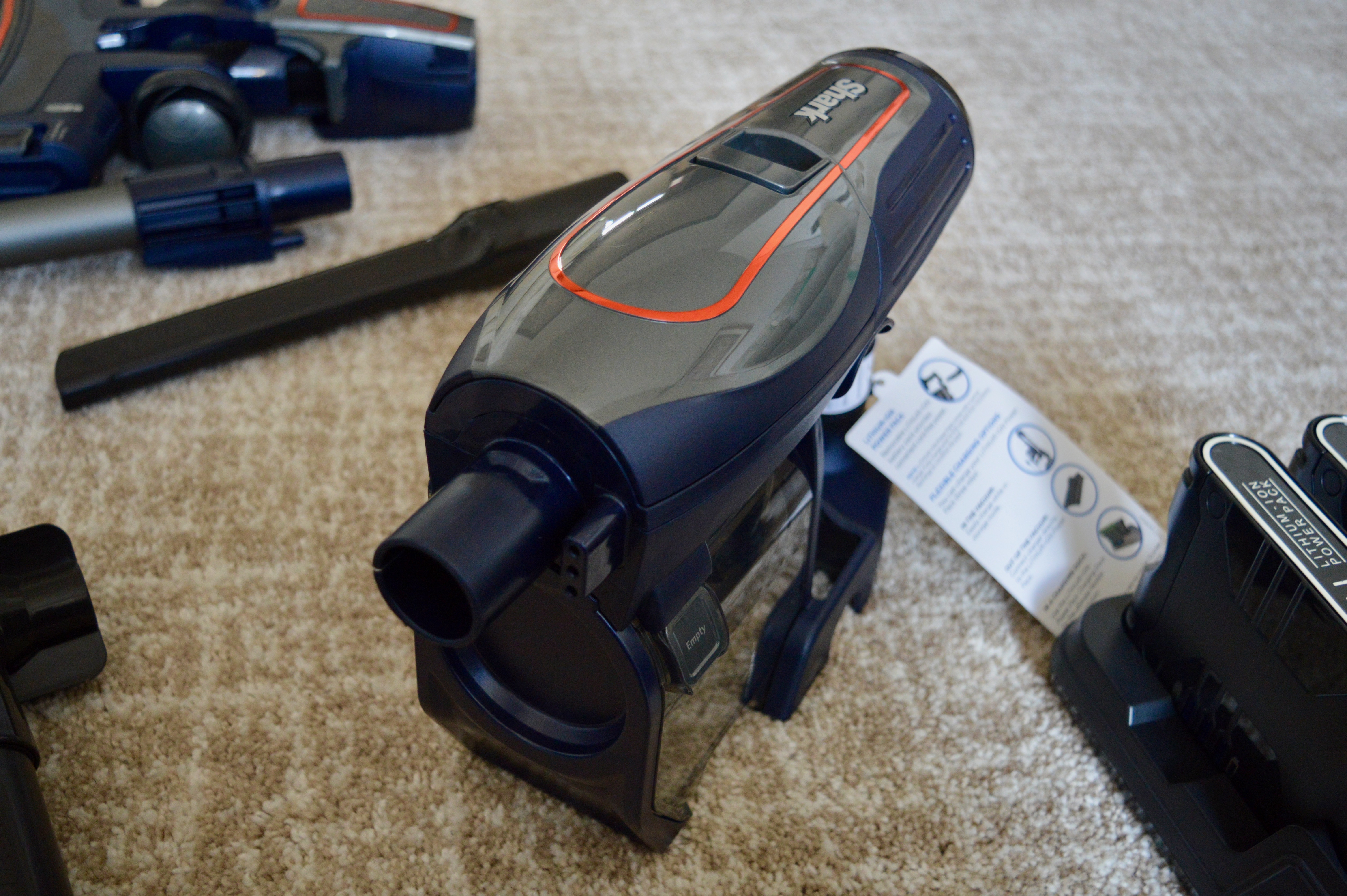Vacuum Review: Shark DuoClean Cordless Vacuum Cleaner with TruePet Flexology Twin Battery IF250UKT | Elle Blonde Luxury Lifestyle Destination Blog