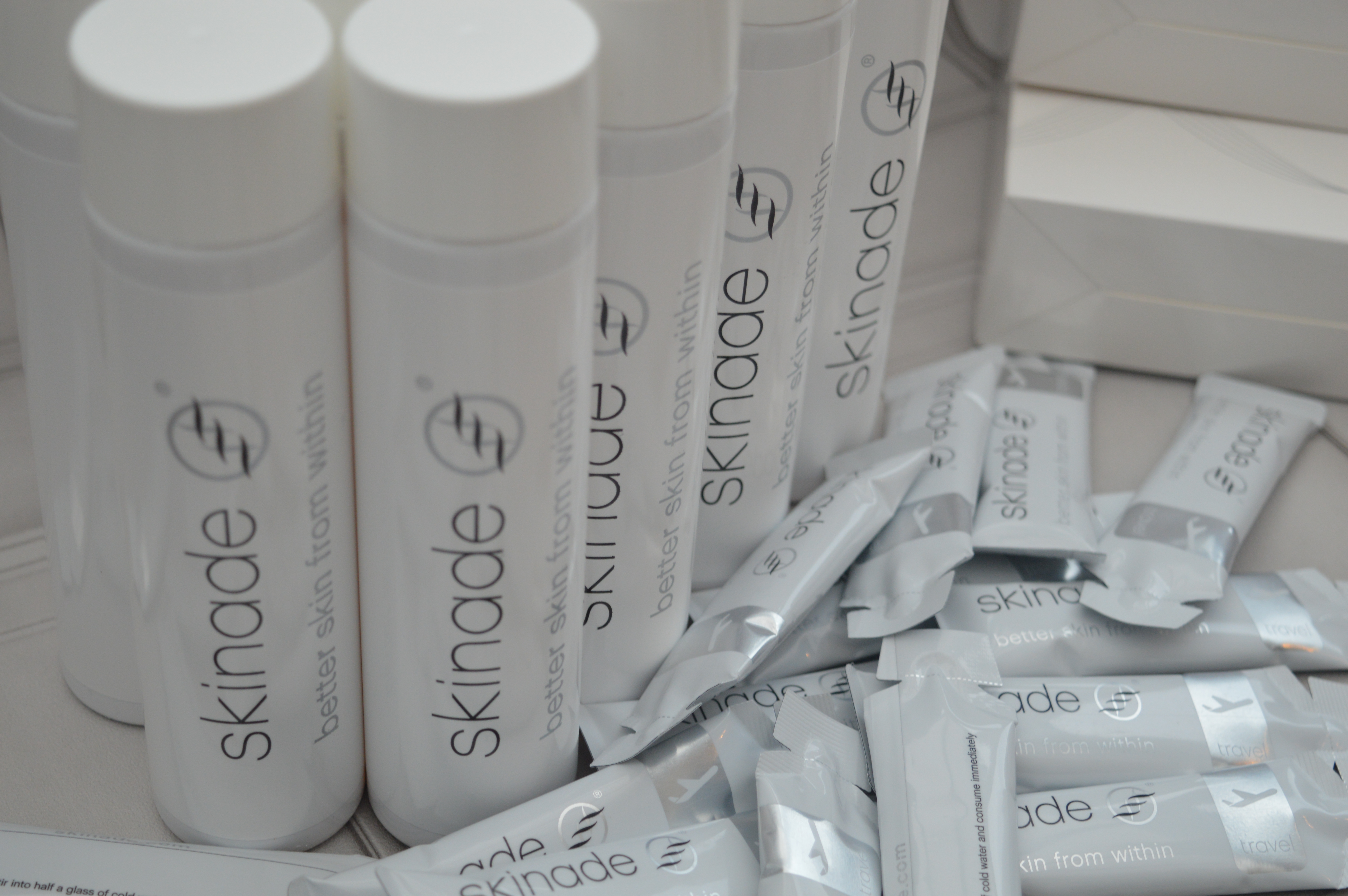 Skinade Celebrities | What is Skinade and is collagen ging to make me younger? | Full Review | Elle Blonde Luxury Lifestyle Destination Blog