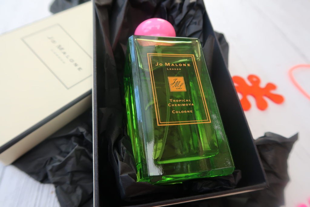 7 Beautiful Perfumes to Gift This Christmas 1