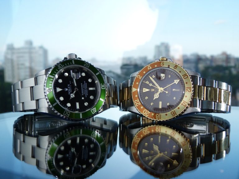 Read more about the article The 4 Risks of Traveling with a Rolex