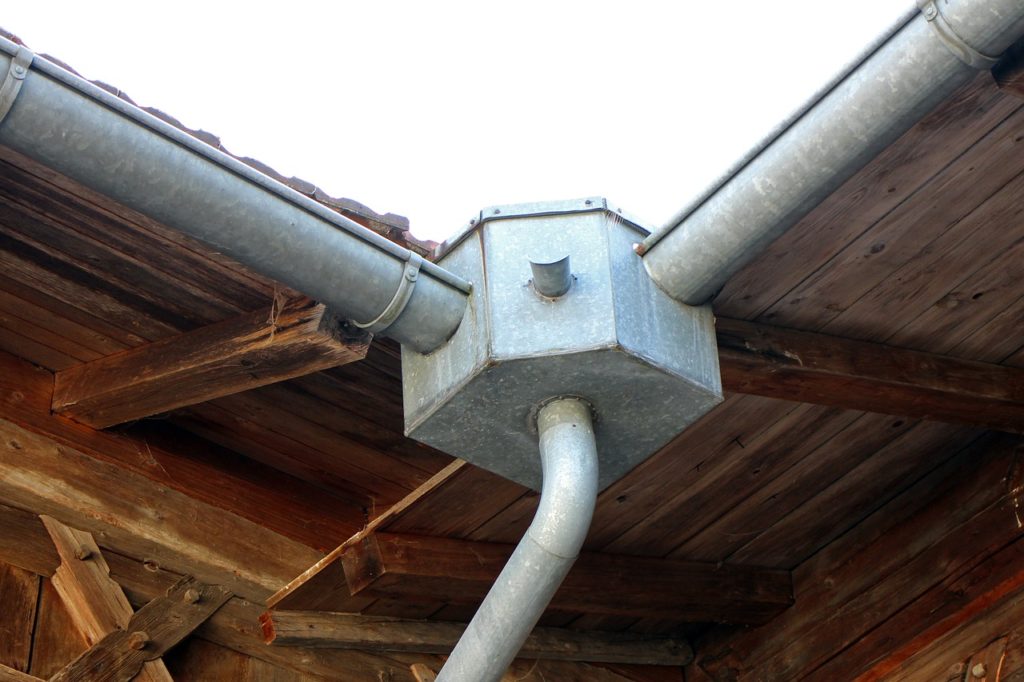 Gutter Installation | Is rainwater safe to shower in? We find out if you can create an eco haven in your home and use rainwater | Home interior tips | Elle Blonde Luxury Lifestyle Destination Blog | Gutter Cleaning
