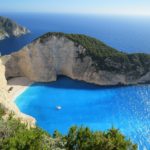 4 Amazing Reasons To Visit The Greek Islands