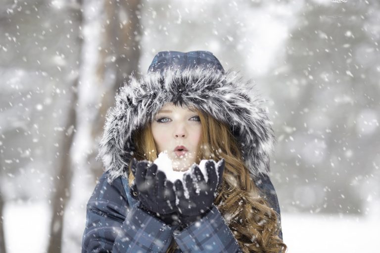 Read more about the article 3 Easy Beauty Tips To Help Your Skin In The Cold