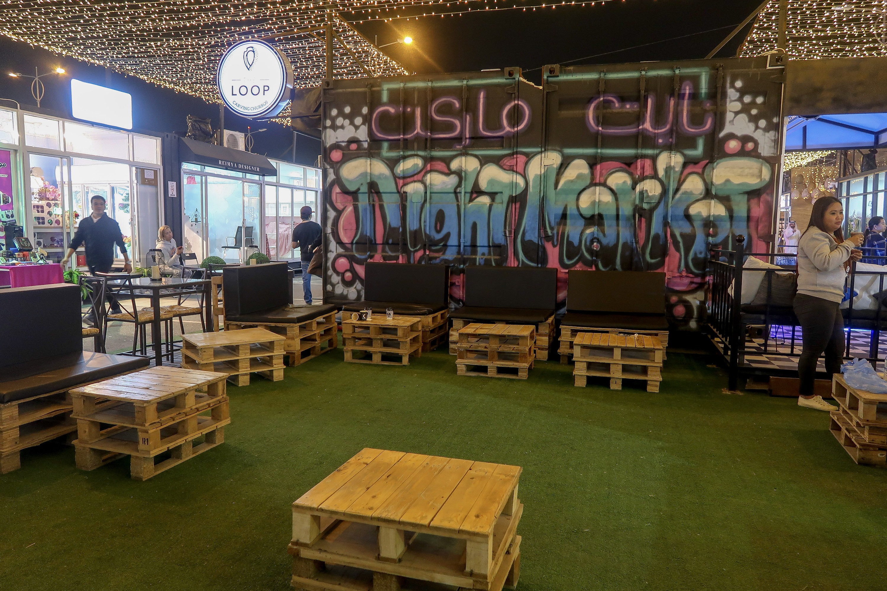 Night Market Container Park | Visit Qatar | Doha, the capital of Qatar is located in the Middle East and the World Cup 2022 location. Find out how I spent 4 days on my visit to Qatar | Travel Guide & Tips | Elle Blonde Luxury Lifestyle Destination Blog