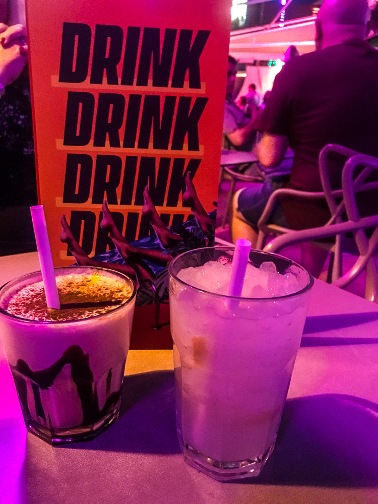 Ibiza Rocks Diner & Late Bar | Where's good to eat in San Antonio Ibiza, restaurant and food guide | Travel Tips | Elle Blonde Luxury Lifestyle Destination Blog
