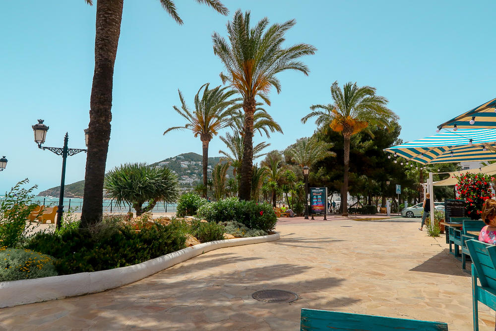 Kalissol | Where's good to eat in San Antonio Ibiza, restaurant and food guide | Travel Tips | Elle Blonde Luxury Lifestyle Destination Blog
