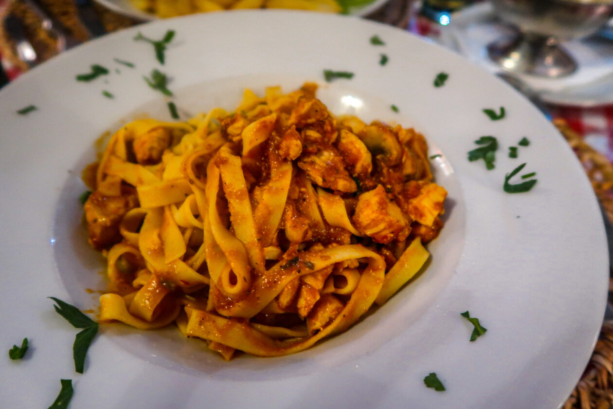 Where The Best Restaurants Are In Albufeira Old Town Elle Blonde