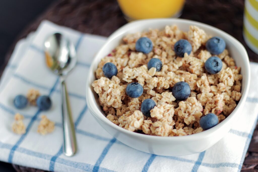 Keto Diet Ideas | How Keto Cereal is a real thing and how you can eat it for breakfast | Elle Blonde Luxury Lifestyle Destination Blog