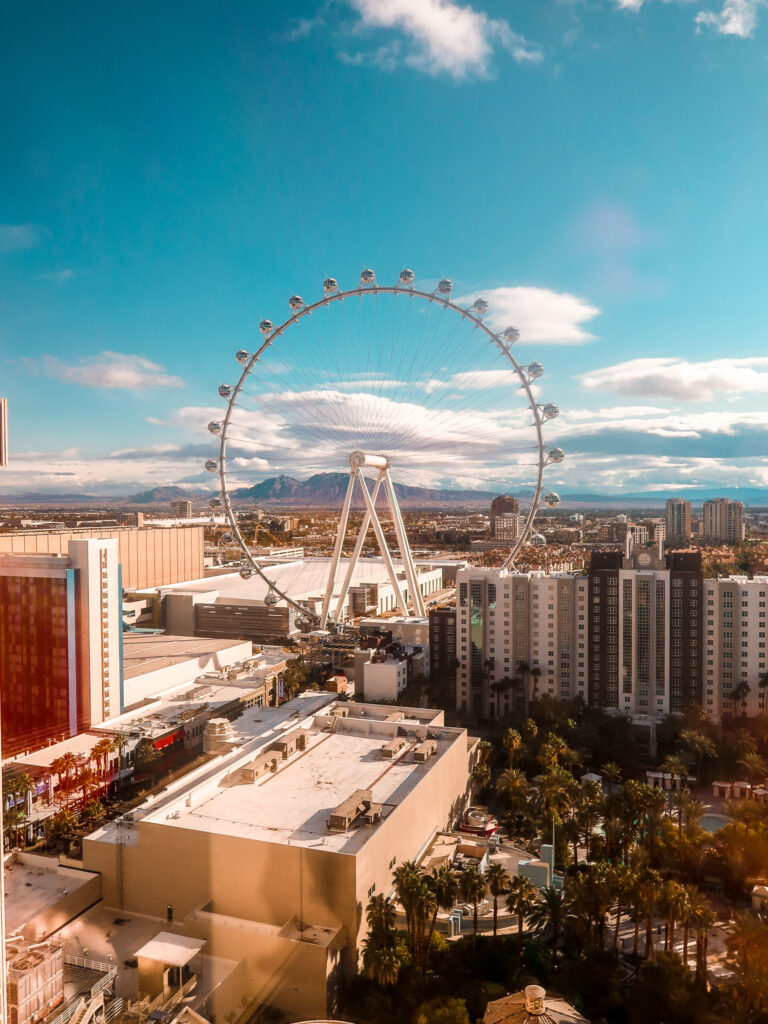 High Roller @ The Linq | 7 Night Itinerary for Las Vegas | If you're looking to plan things to do in Vegas here's what we got up to on our 6th visit | Travel Tips | Elle Blonde Luxury Lifestyle Destination Blog