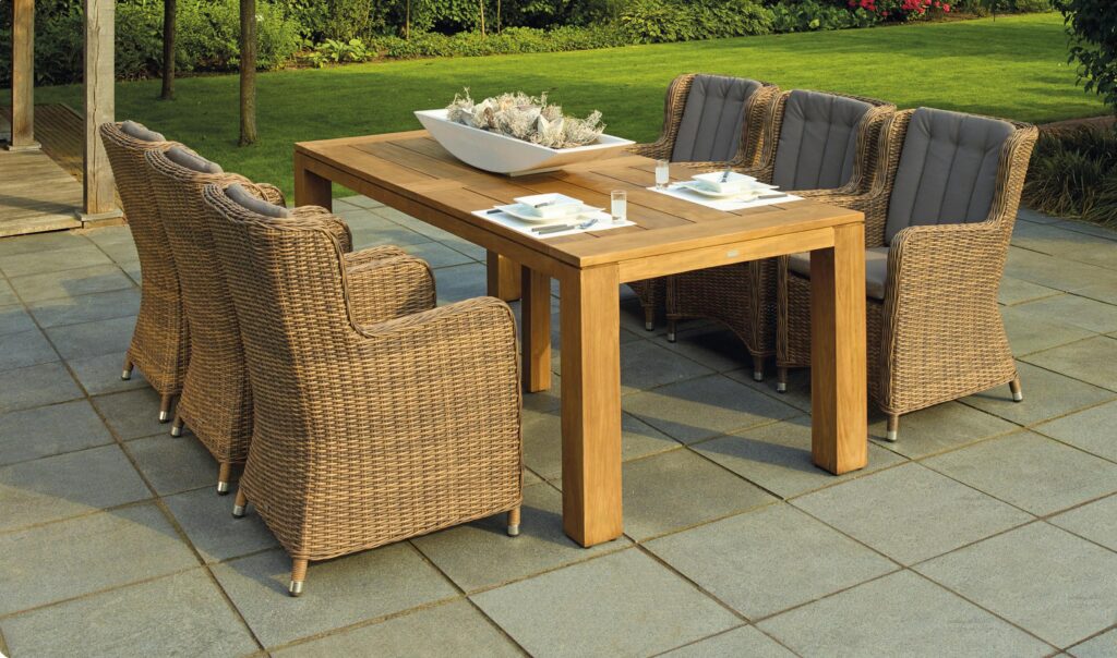 3 Top Tips For Transforming Your Garden Into an Amazing Social Space 2 How to style your patio in your garden | Home interiors & decor | Elle Blonde Luxury Lifestyle Destination Blog