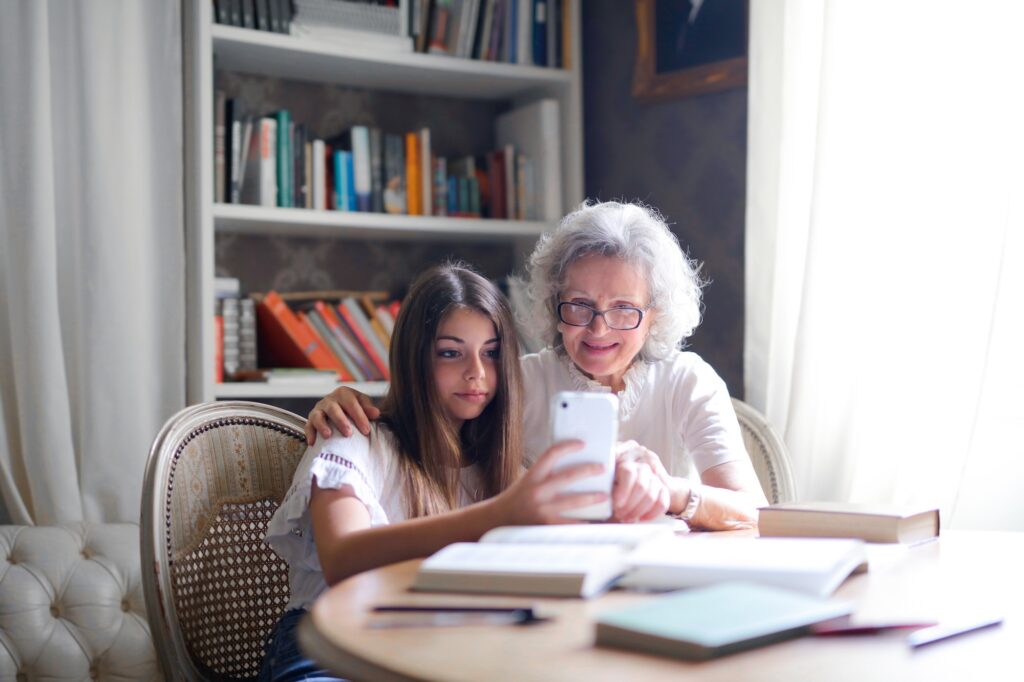 Teaching the elderly to use technology during Coronavirus | Elle Blonde Luxury Lifestyle Destination Blog | Home Care