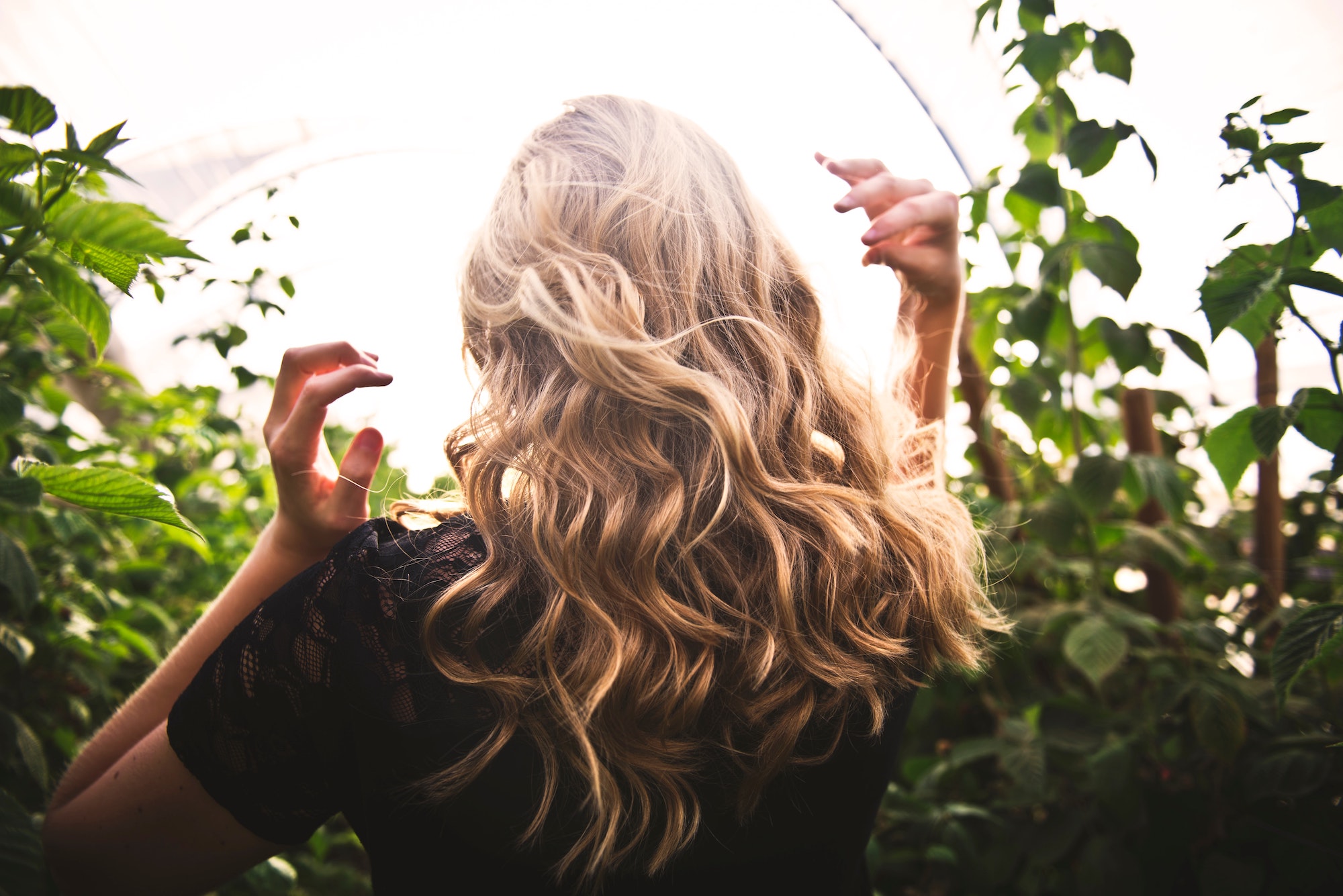 How to get your hair and skin summer-ready | Beauty Tips | Elle Blonde Luxury Lifestyle Destination Blog