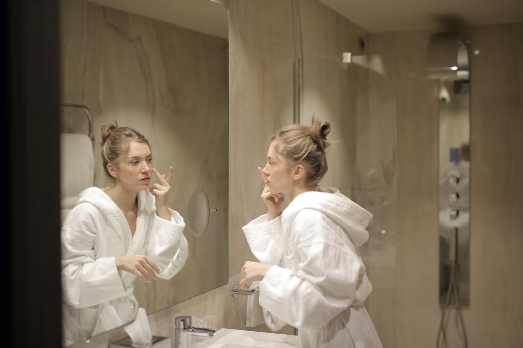 self-care routine | 7 Beauty Guide Tips To Help Prepare For A Big Event - Wedding, Prom, Birthday, Gala | Beauty Blog | Elle Blonde Luxury Lifestyle Destination Blog