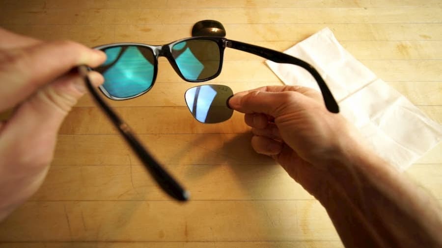 How to Repair the Lens and Frames of Your Sunglasses 1