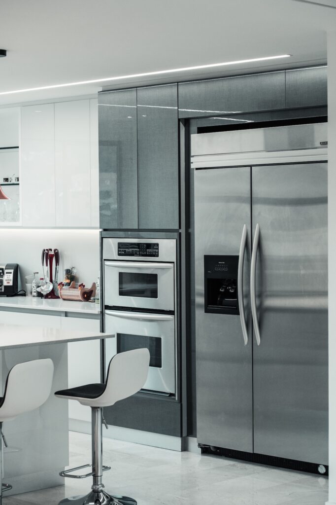 Changing your kitchen cabinets | Home Interiors | Elle Blonde Luxury Lifestyle Destination Blog