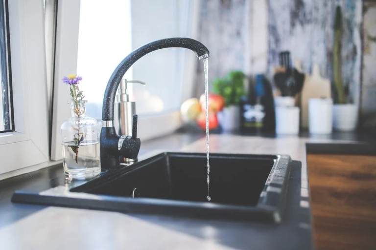 Read more about the article The 8 Important Benefits of Having Clean Drinking Water