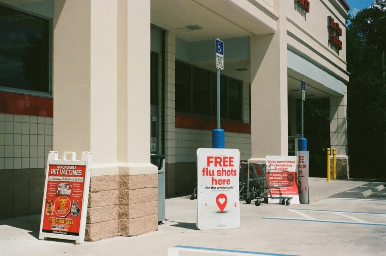 Read more about the article 3 Reasons You Should Invest In NNN CVS Stores