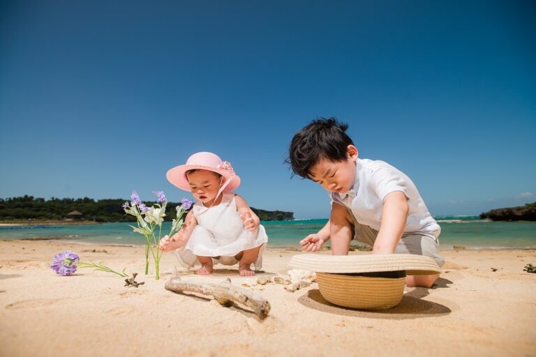 Read more about the article 5 Tips for Easy Traveling with Young Children
