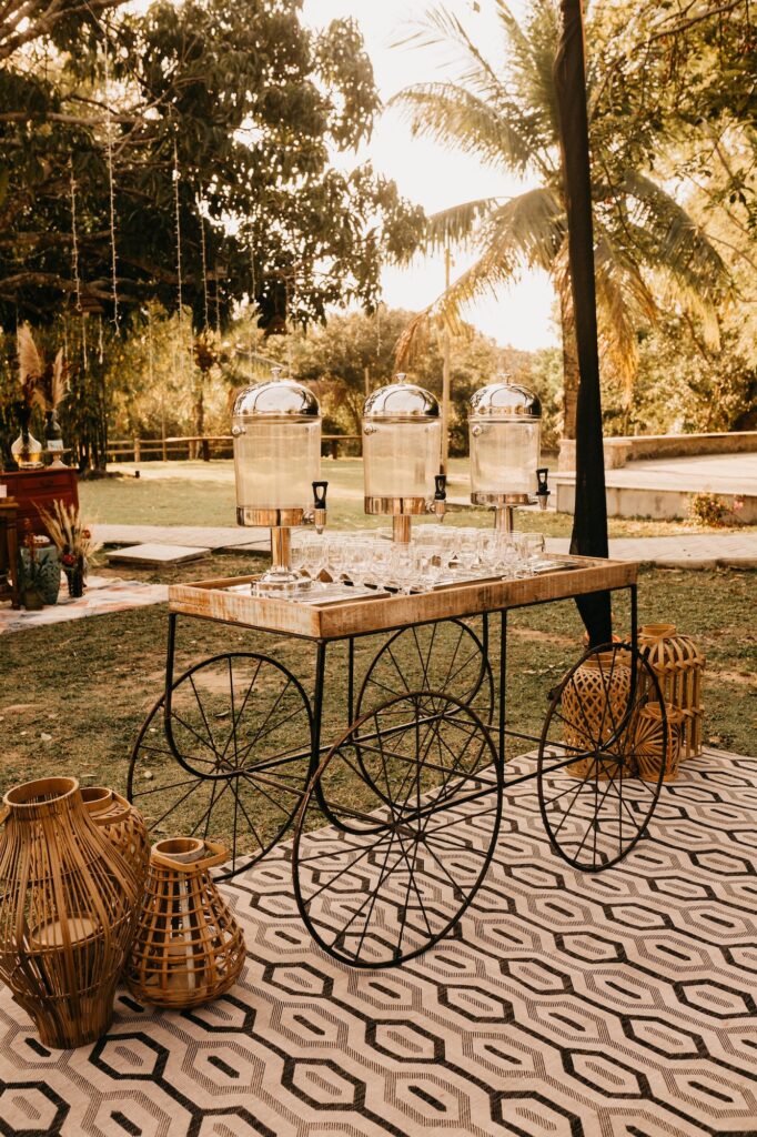 How to Throw the Ultimate Outdoor Party at Your Home