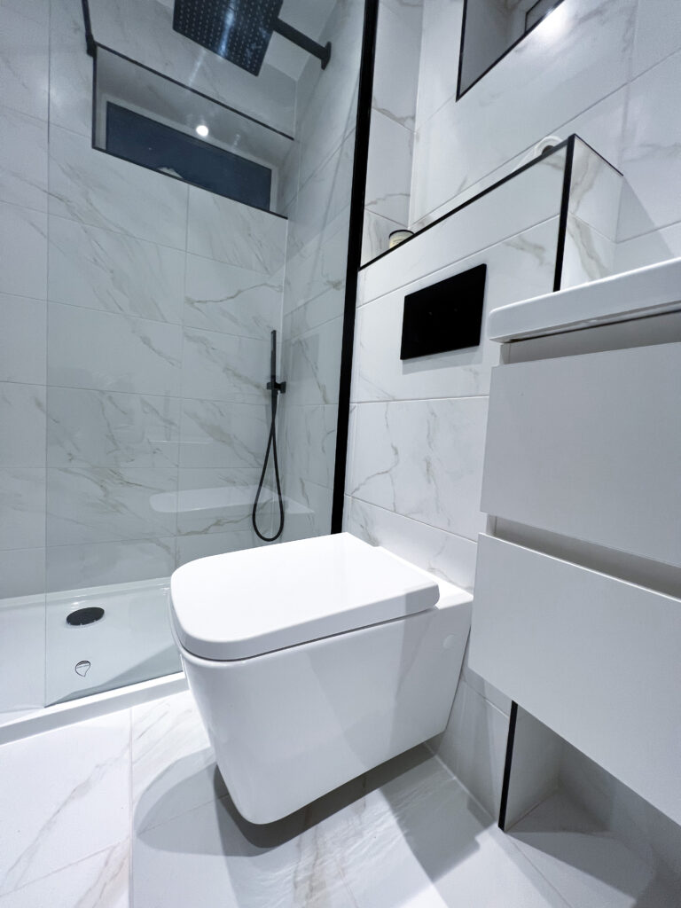 The Benefits of Choosing Modern Bathroom Designs | Home Renovation | Elle Blonde Luxury Lifestyle Destination Blog