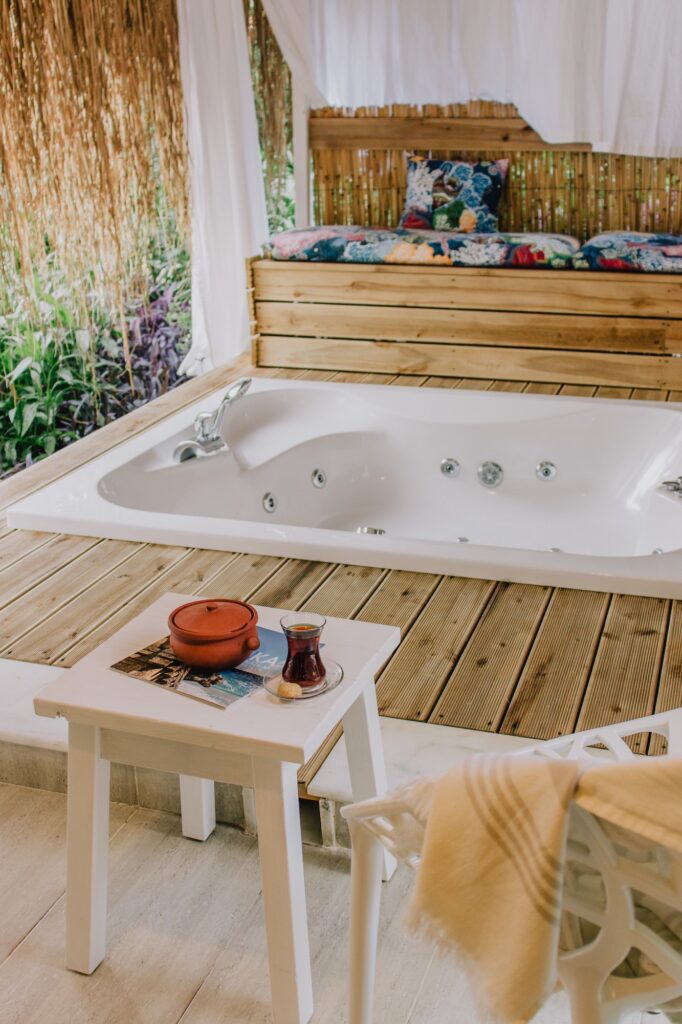 What is the ideal hot tub for you? | Home Interiors | Elle Blonde Luxury Lifestyle Destination Blog