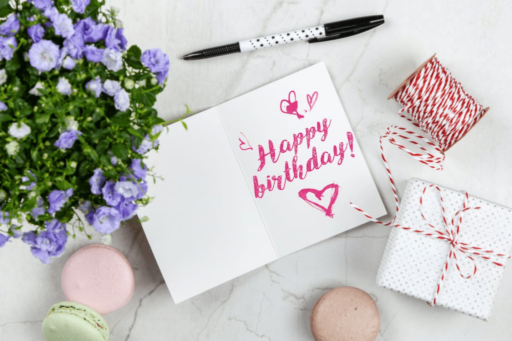 Online Flower Delivery Services Guide to Surprising Loved Ones with Birthday Flowers | gift Guide | Elle Blonde Luxury Lifestyle Destination Blog