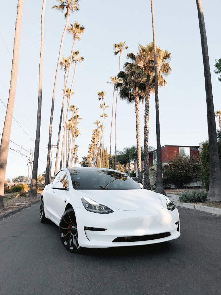 10 Amazing Tips for First-Time Owners Getting Started with Electric Cars | Car Blog | Elle Blonde Luxury Lifestyle Destination Blog | Organized car