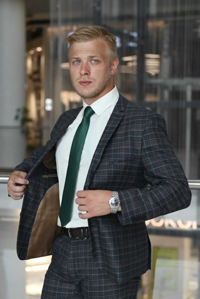 4 Smart Ways You Can Accessorise When Wearing a Suit | Men's Fashion | Elle Blonde Luxury Lifestyle Destination Blog