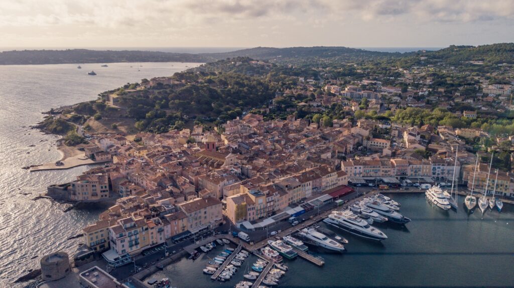 The Ultimate Boating Destinations: Top 5 Best Marinas in the World | Travel | Elle Blonde Luxury Lifestyle Destination Blog