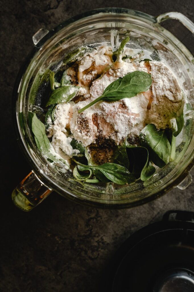 Blenders and Food Processors: The 2 Main Differences To Note | Food & Drink | Elle Blonde Luxury Lifestyle Destination Blog