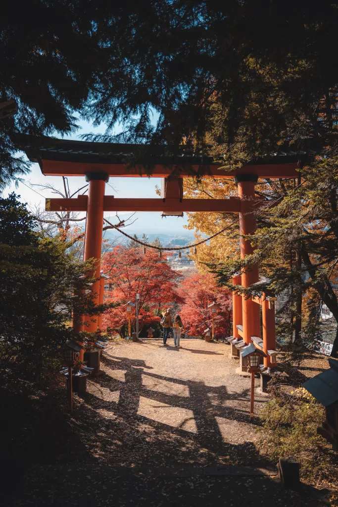 Exploring Kinchakuda Manjushage Park: Nature's Answer to Autumn | Japan | Travel Tips | Elle Blonde Luxury Lifestyle Destination Blog