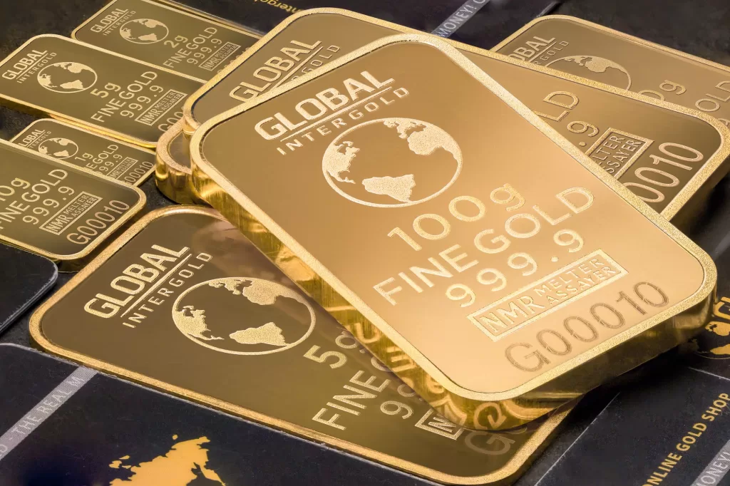 How to Invest in Gold: An Investor's Guide | Finance | Elle Blonde Luxury Lifestyle Destination Blog
