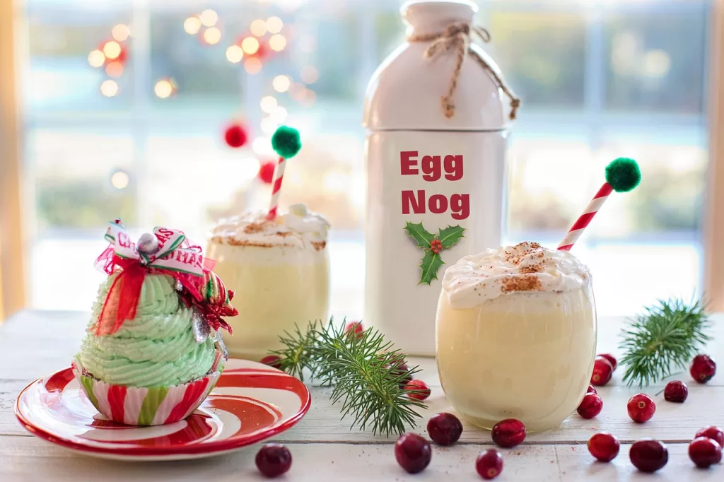 The History of Eggnog: Christmas's Ultimate Cocktail | Food & Drink | Elle Blonde Luxury Lifestyle Destination Blog