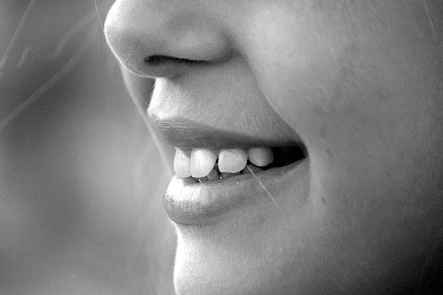 6 Ways To Quickly Get Rid Of Stains On Teeth | Health | Elle Blonde Luxury Lifestyle Dental | Invisalign