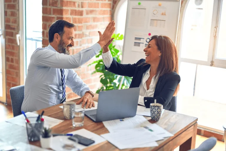 Who Can Help You With Dealing With Difficult Clients | Business Tips | Elle Blonde Luxury Lifestyle Destination Blog