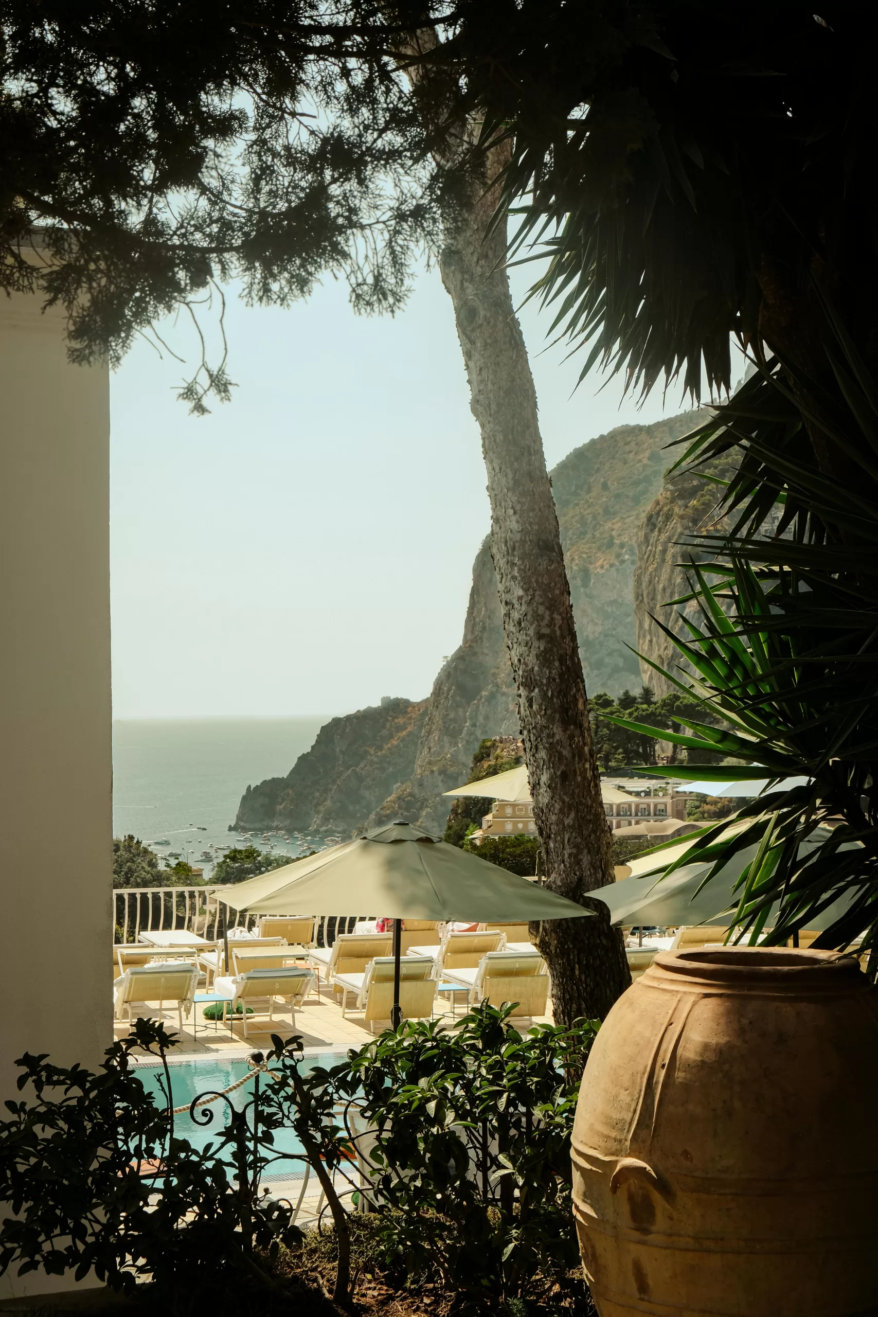 The Ultimate Elegant Capri Travel Guide For Old Money Vibes | Travel Tips | Elle Blonde Luxury Lifestyle Destination Blog