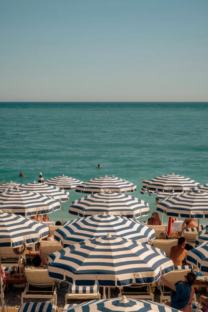 The Ultimate Old Money Aesthetic Guide to the Côte d’Azur 3 The Ultimate Old Money Aesthetic Guide to the Côte d’Azur 2